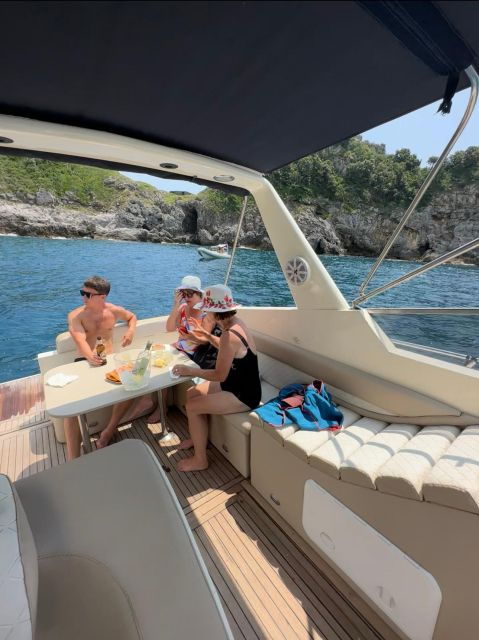 sunset-boat-tour-amalfi-coast-small-group-with-aperitif