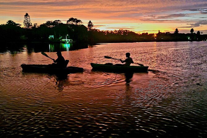 sunset-glow-kayak-tour