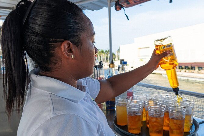 sunset-in-cartagena-bay-with-boat-dances-and-bar