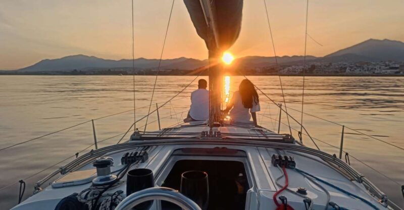 sunset-sailing-in-private-sailboat-puerto-banus-marbella