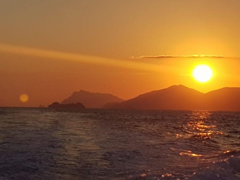 sunset-tour-by-private-boat-on-the-amalfi-coast