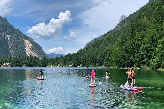 sup-stand-up-paddle-board-yoga-for-beginners