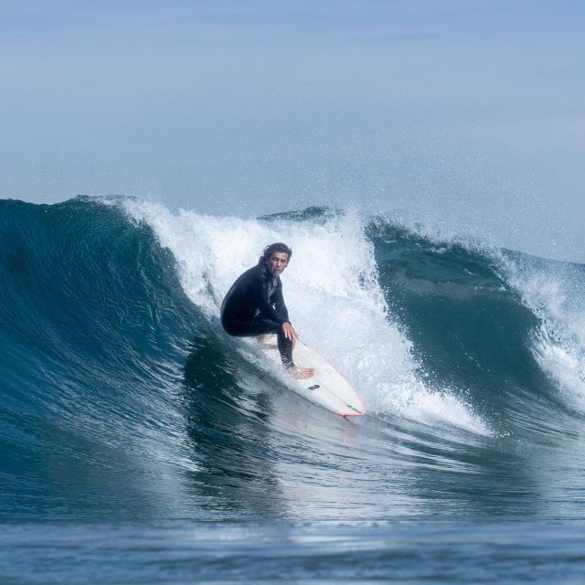 surf-the-world-surf-reserve-of-ericeira-with-a-new-friend