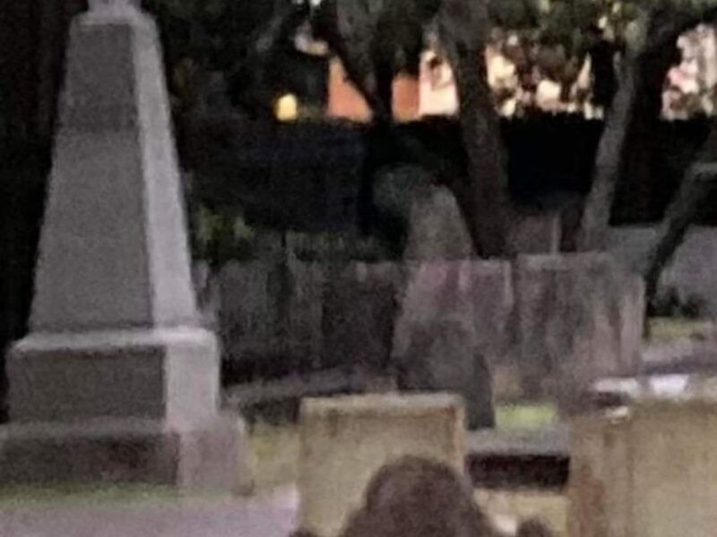 take-an-amazing-guided-ghost-tour