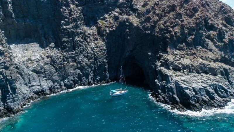 tenerife-whale-watching-and-snorkeling-yacht-trip
