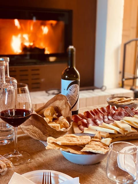 the-maliosa-farm-experience-wine-tasting