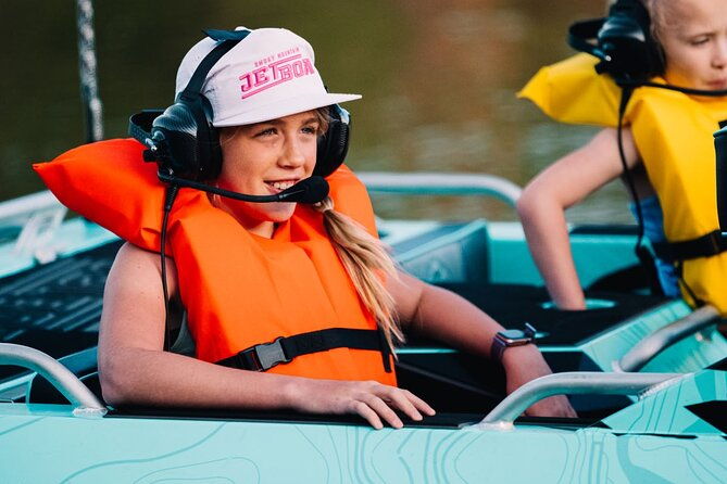 the-ultimate-jet-boat-adventure-in-smoky-mountains