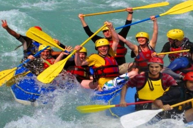 thrilling-whitewater-rafting-outdoor-adventure-picnic-lunch-included
