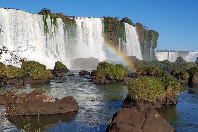 tour-to-iguazu-falls-brazil-with-visit-at-the-bird-park