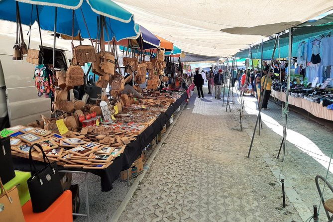 traditional-gypsie-market-marina-vilamoura
