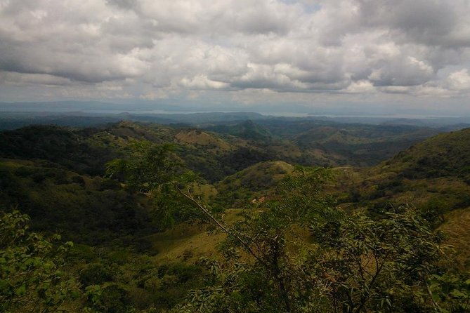 transfer-from-arenal-or-la-fortuna-to-monteverde-up-to-5-passengers-one-way