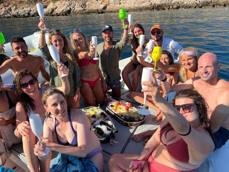 trapani-boat-trip-to-egadi-islands-with-drinks