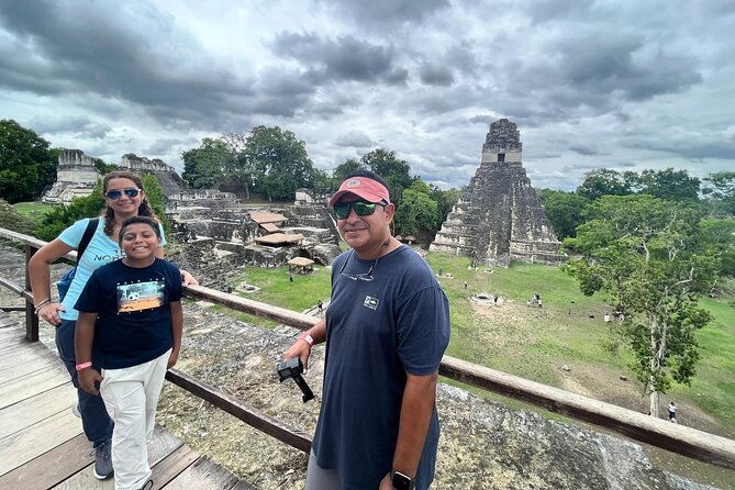 treasures-of-the-mayan-world-tikal-yaxha-blue-crater-flores-island