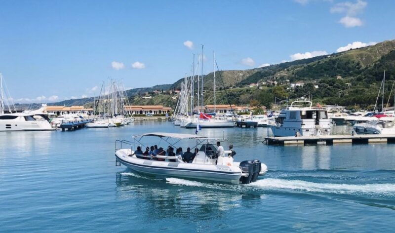 tropea-capo-vaticano-boat-trip-with-snorkeling-drink