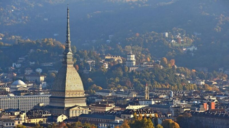 turin-historical-walking-tour-by-night