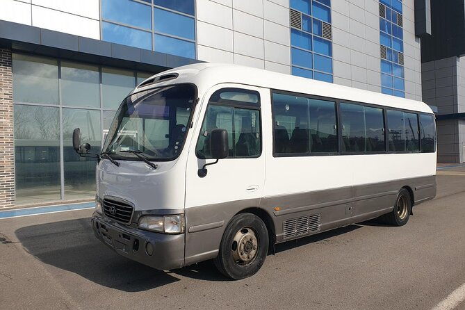 turistic-vehicules-for-rent-with-driver