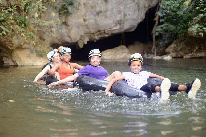 unique-cave-tubing-expedition-at-ian-andersons-caves-branch-jungle-lodge