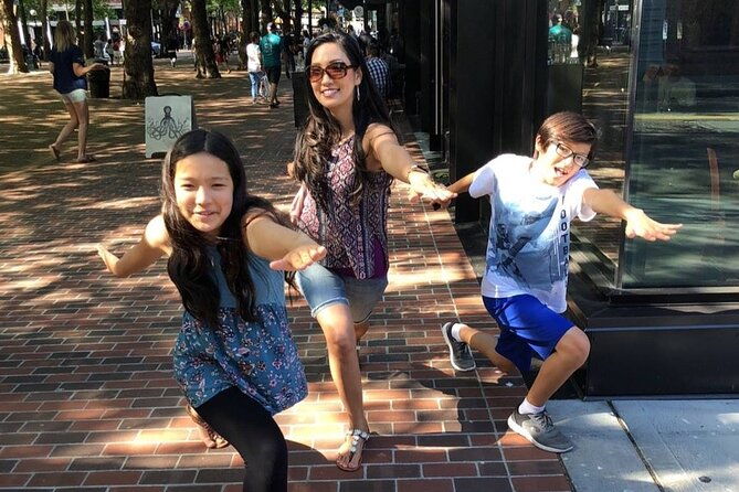 unique-scavenger-hunt-experience-in-portland-by-wacky-walks
