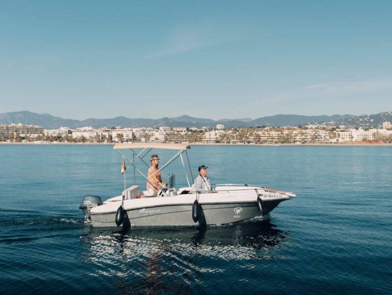 unlicensed-boat-in-puerto-banus