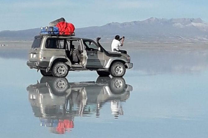 uyuni-salt-flat-fron-san-pedro-de-atacama-in-hostels