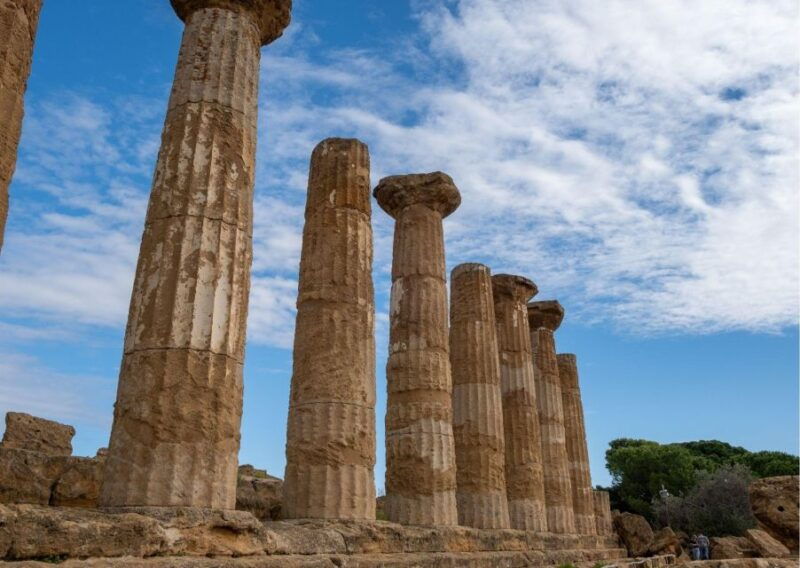 valley-of-the-temples-and-villa-romana-multi-language-tour