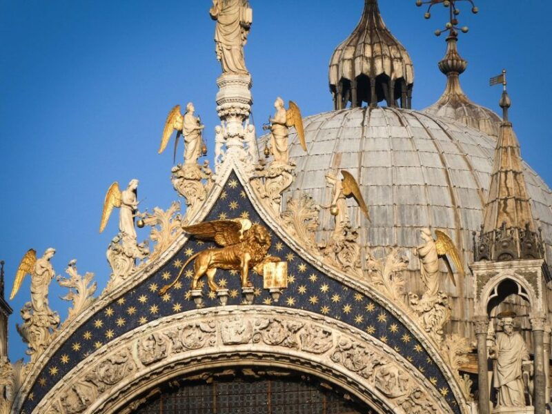 venice-gondola-ride-and-st-marks-basilica