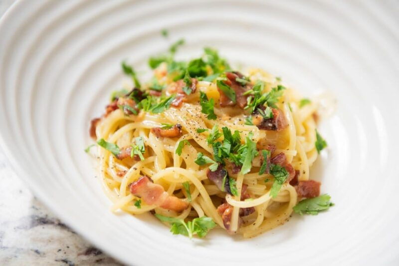 venice-pasta-making-class-with-local-chef-live-guitar