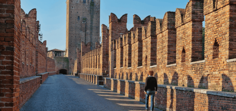 verona-self-guided-walking-tour-with-an-app