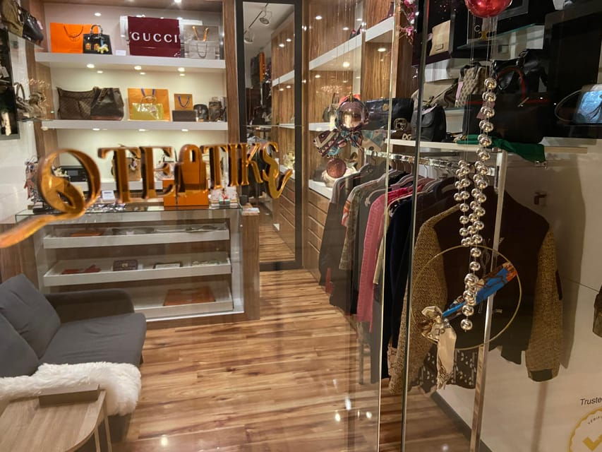 vienna-in-easter-markets-vintage-fashion-guided-tour