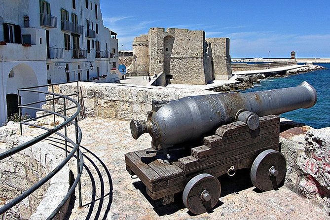 walking-tour-in-the-wonderful-monopoli-nice-cosy-italian-old-town