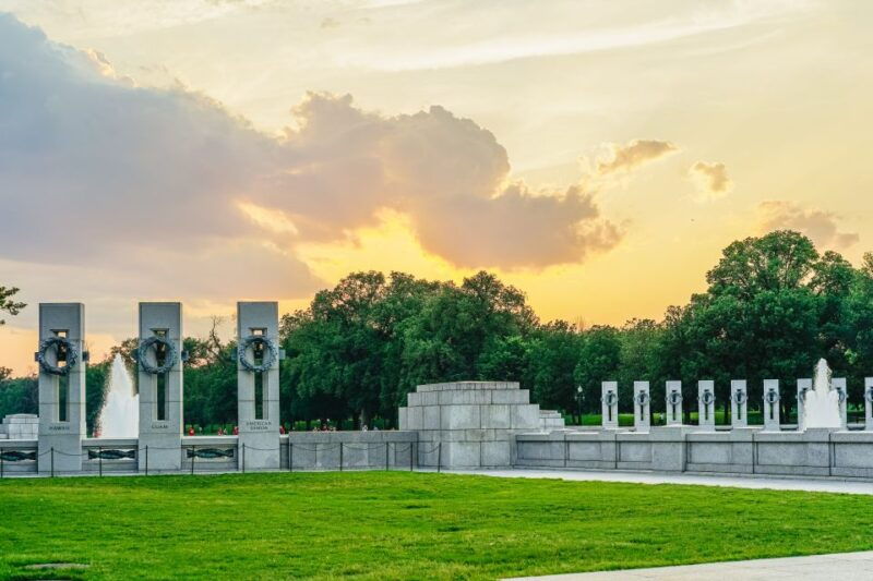 washington-dc-national-mall-night-bus-tour