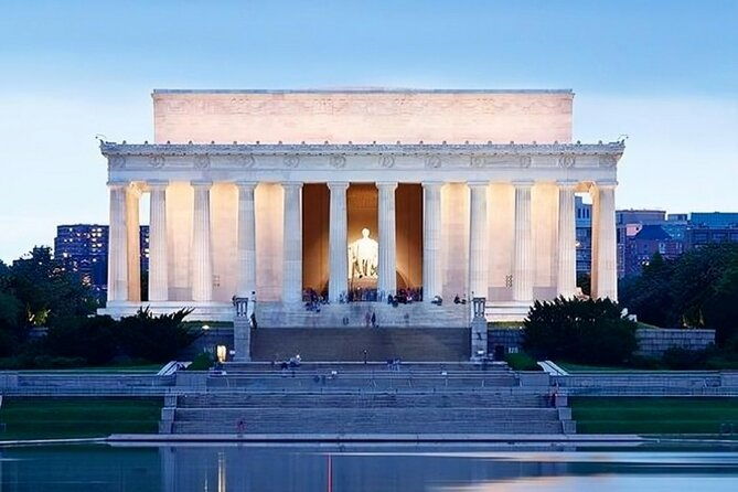washington-highlights-walking-tour-with-a-guide