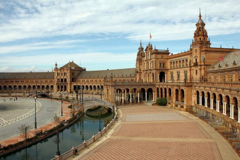welcome-to-seville-private-tour-with-a-local-host