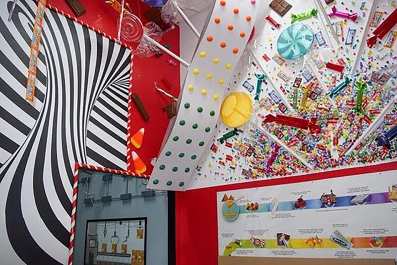 west-palm-beach-45-minute-candy-evolution-tour-with-guide
