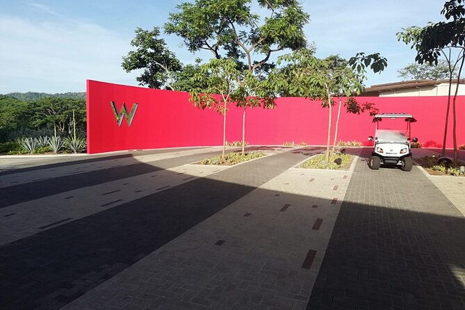 westin-resort-reserva-conchal-shuttle-service-from-liberia-airport