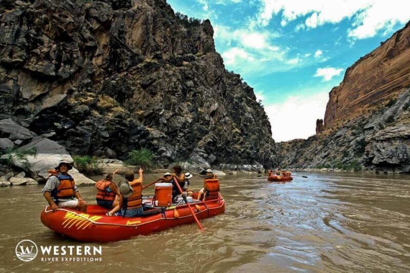 westwater-canyon-full-day-whitewater-rafting-adventure