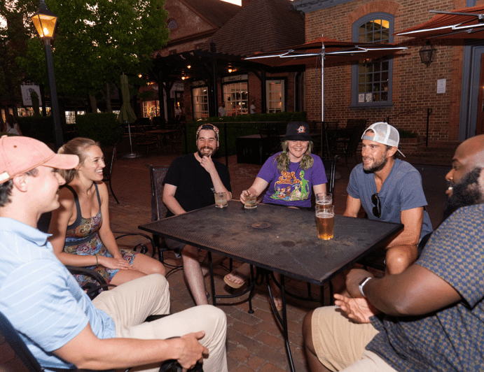 williamsburg-colonial-ghosts-haunted-pub-crawl