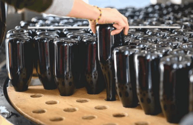 winery-visit-on-parma-hills-wine-tasting-with-food-platter