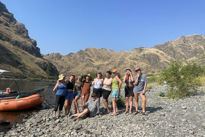womens-wellness-retreat-on-hells-canyon