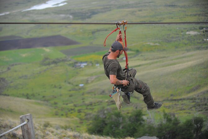 zipline-on-cerro-frias
