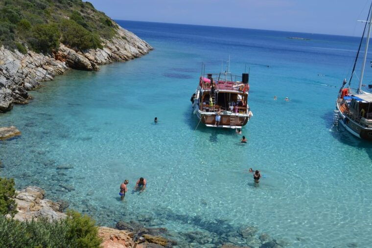 bodrum-boat-tour-for-mein-schiff-cruise-passengers