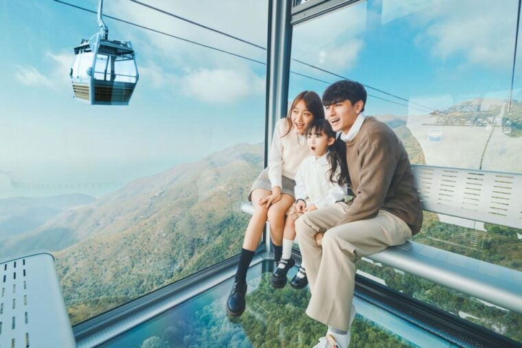 lantau-ngong-ping-cable-car-private-skip-the-line-ticket