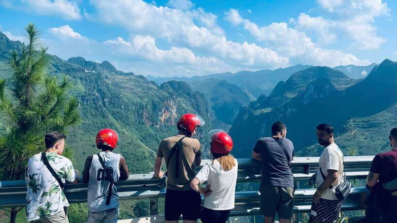 2-day-motorbike-ha-giang-loop-luxury-tour-with-easy-rider