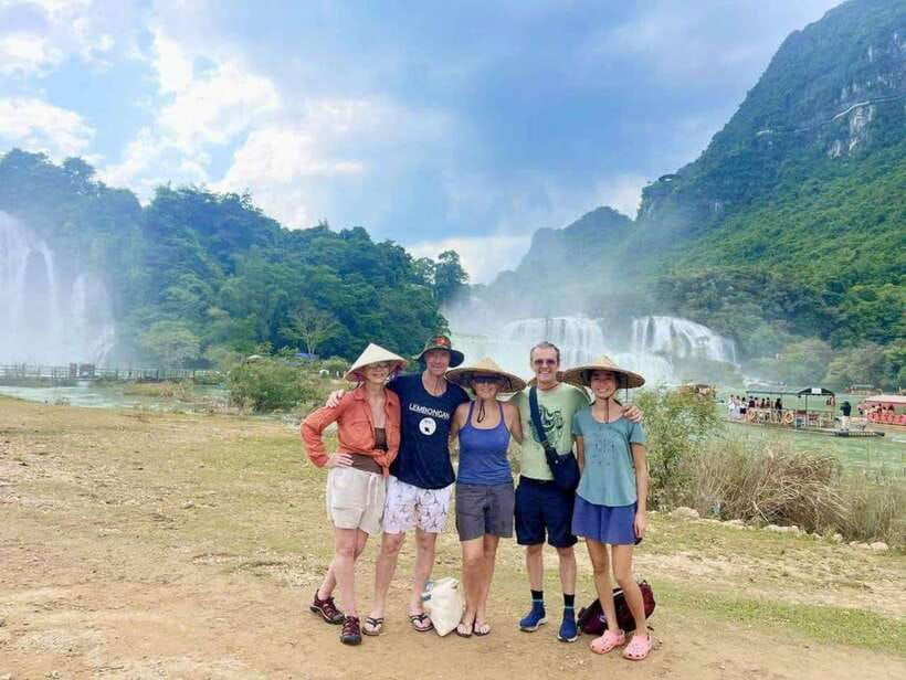 2-day-private-tour-ban-gioc-waterfall-and-nguom-ngao-cave