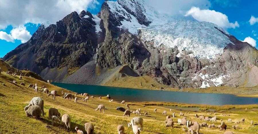 7-lakes-of-ausangate-full-day-tour