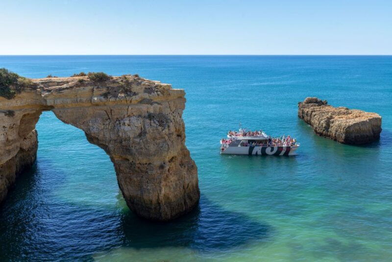 algarve-3-hour-caves-and-coastline-boat-trip