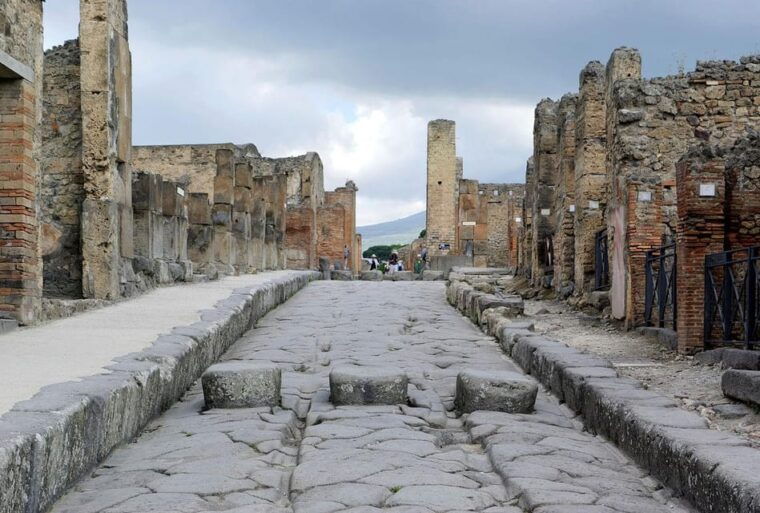 amalfi-coast-pompeii-a-smart-way-of-visiting-no-traffic
