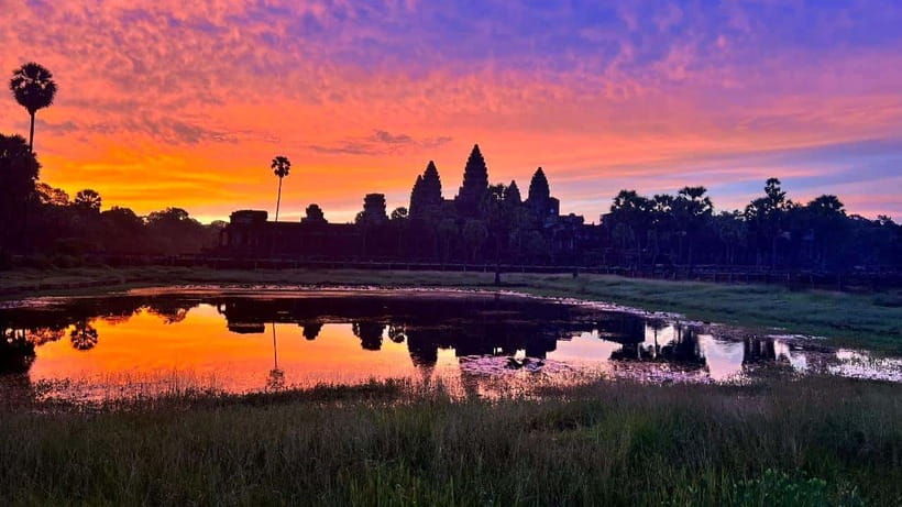 angkor-wat-highlights-and-sunrise-guided-tour