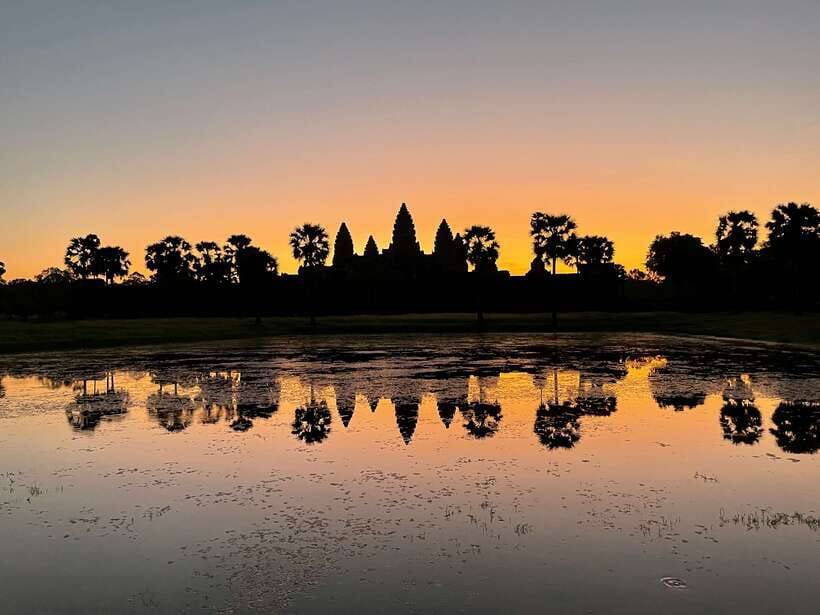 angkor-wat-sunrise-banteay-srei-bayon-ta-prohm-temple