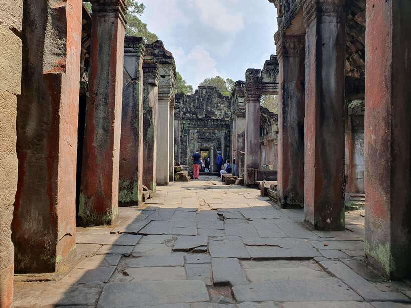 angkor-wat-sunrise-main-temples-tourincluded-breakfast